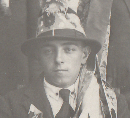 Conscrit de la classe 1905 photographié à Muhlbach en 1925.